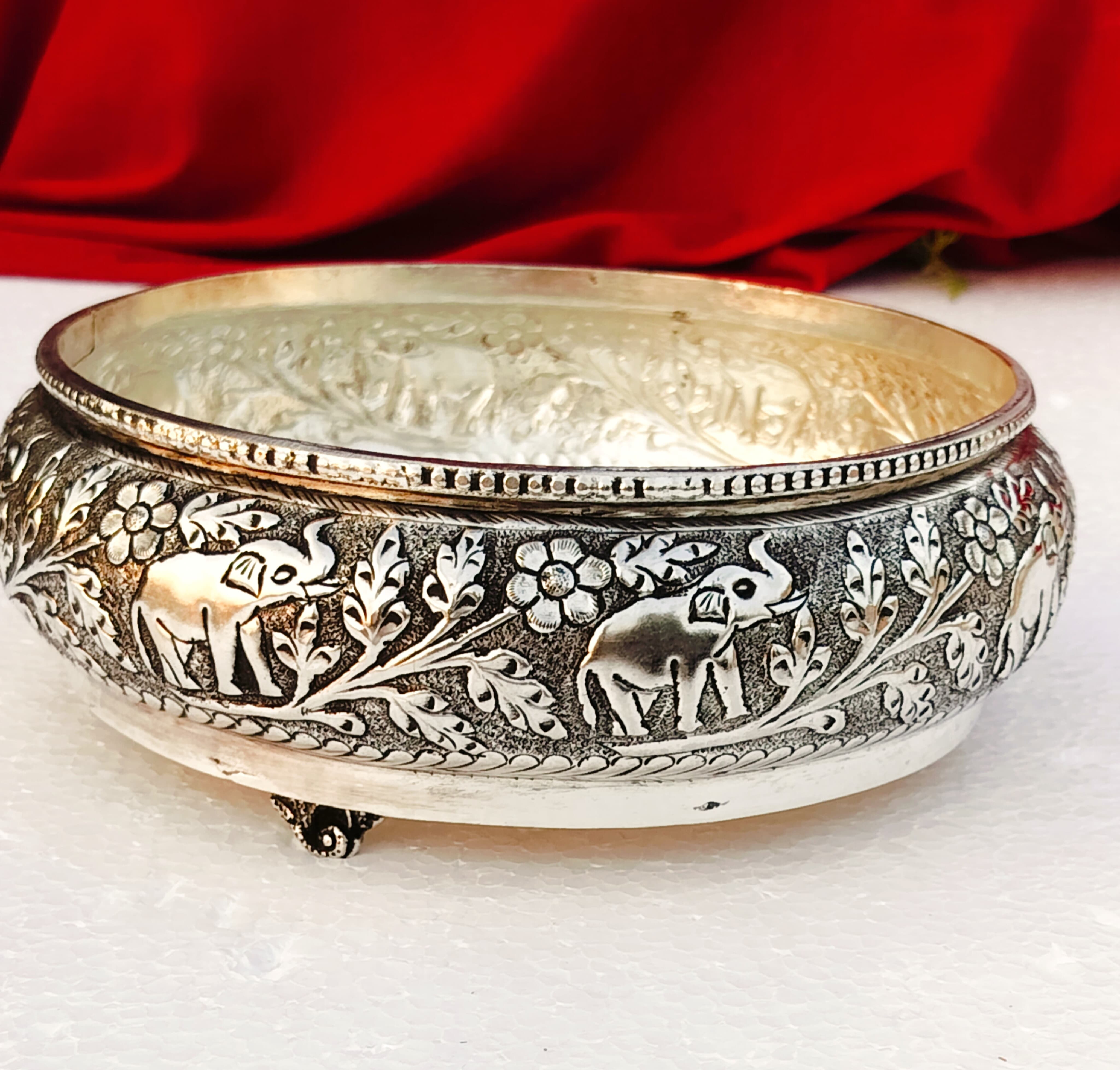 German silver antique finish elephant urli fruit bowl/home decor fully carved,